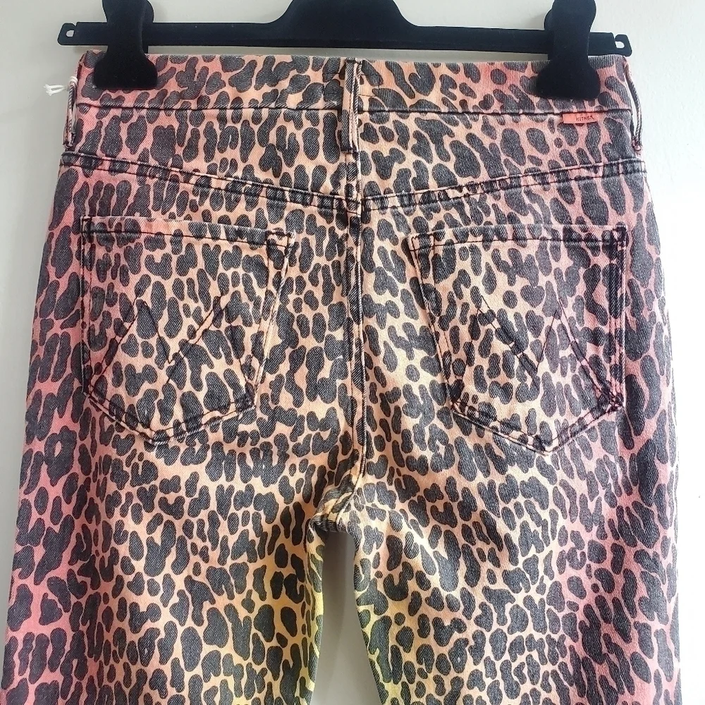 MOTHER leopard size 29